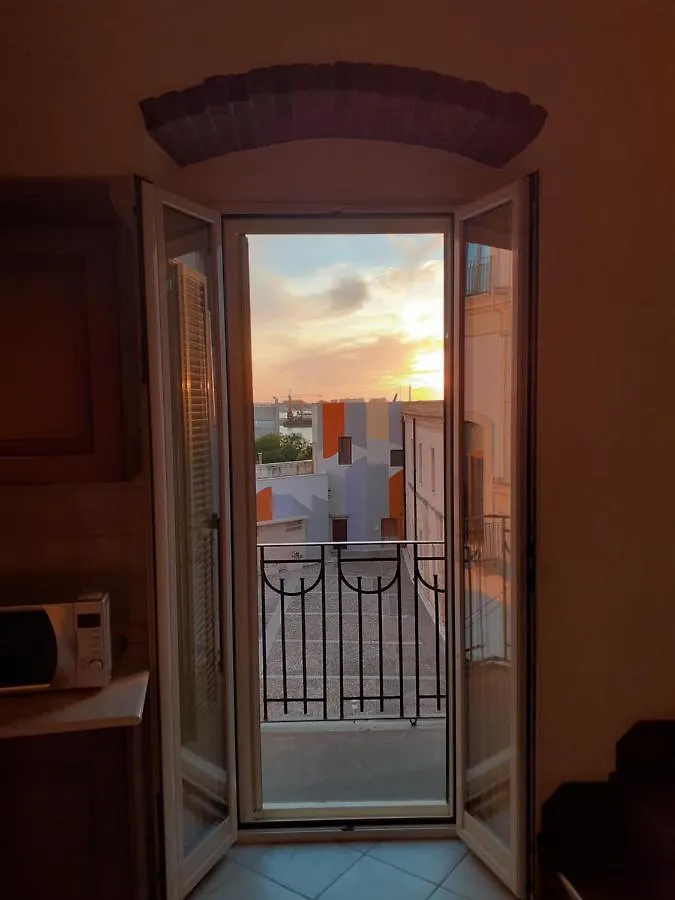 Domida Apartment Bari 0*,